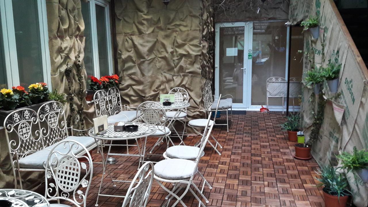 Boutique Hostel Kings N' Queens Загреб Екстер'єр фото
